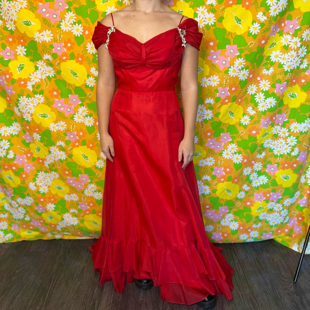 Vintage formal red maxi prom dress size 4